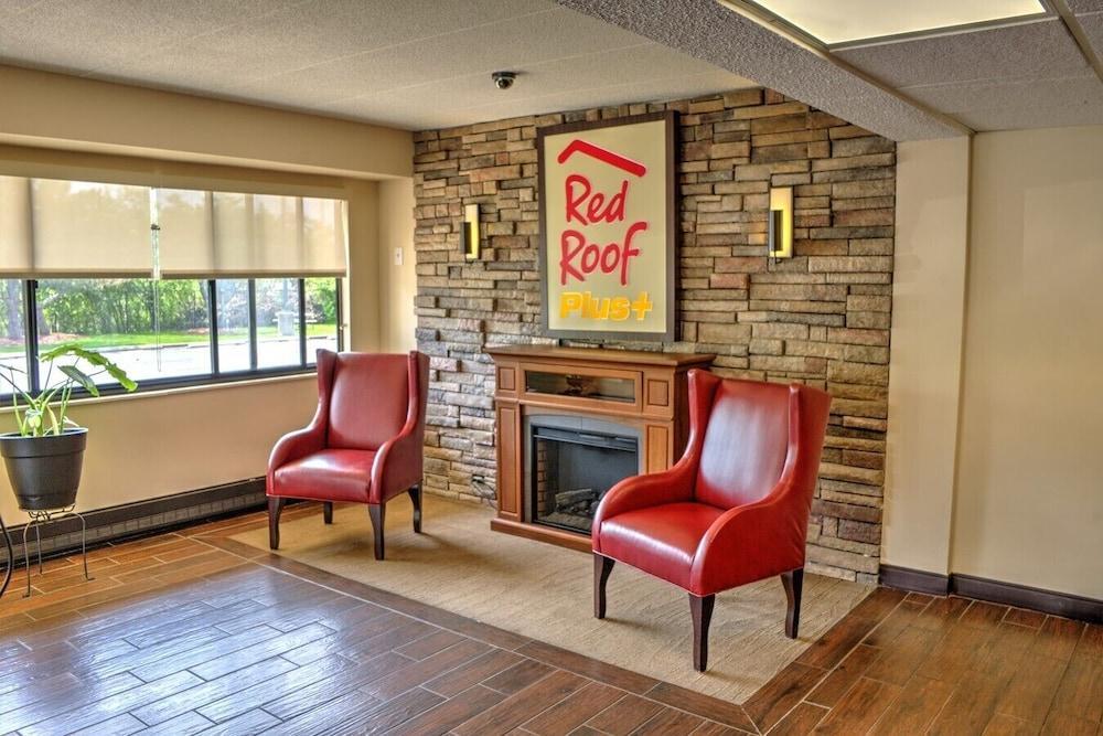 מלון Super 8 By Wyndham Deerfield - Northbrook מראה חיצוני תמונה