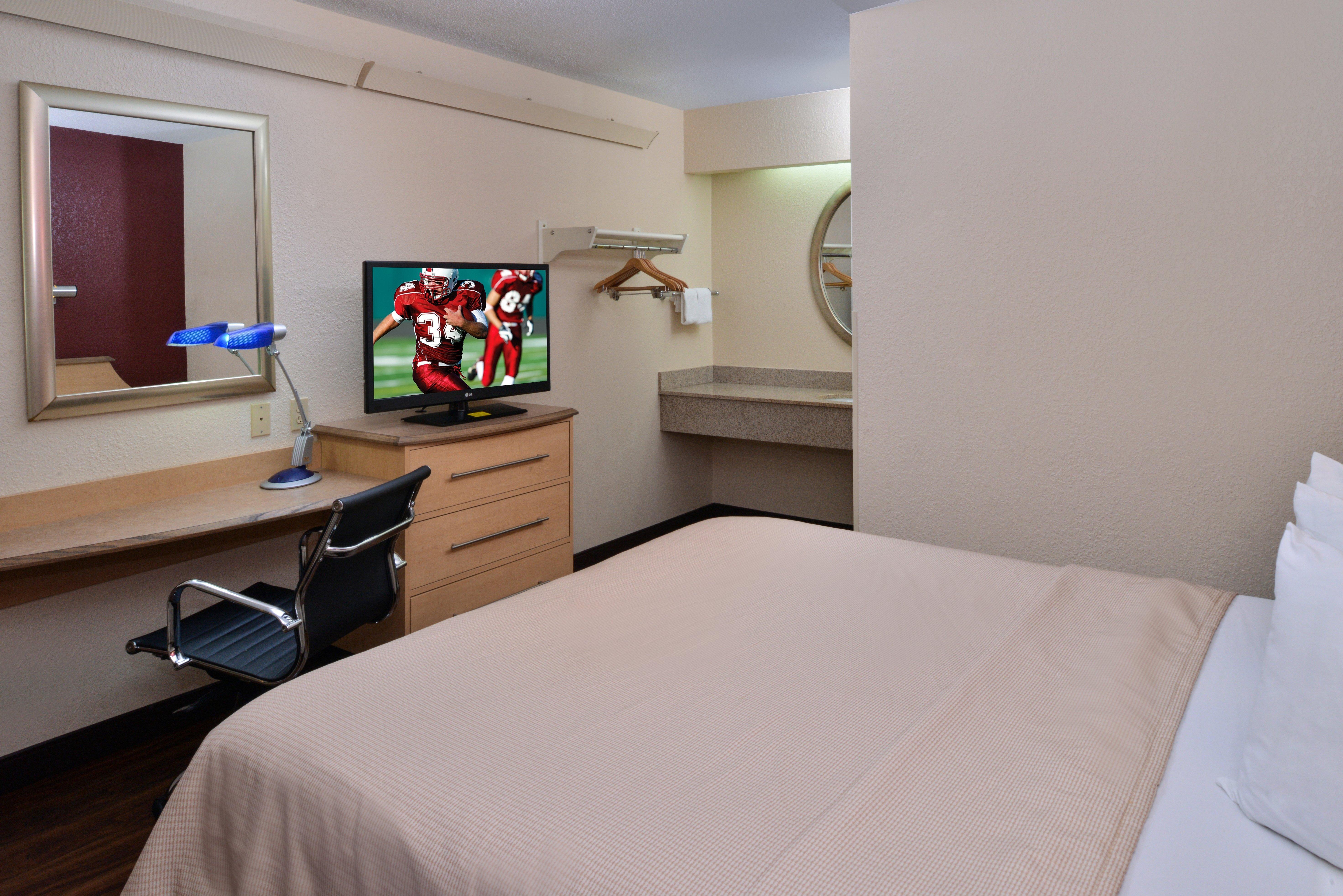 מלון Super 8 By Wyndham Deerfield - Northbrook מראה חיצוני תמונה